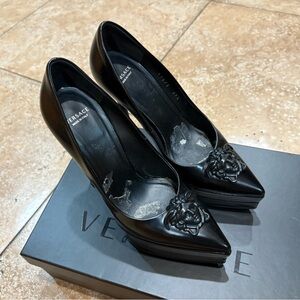 Versace Black Medusa Heels Pumps Leather